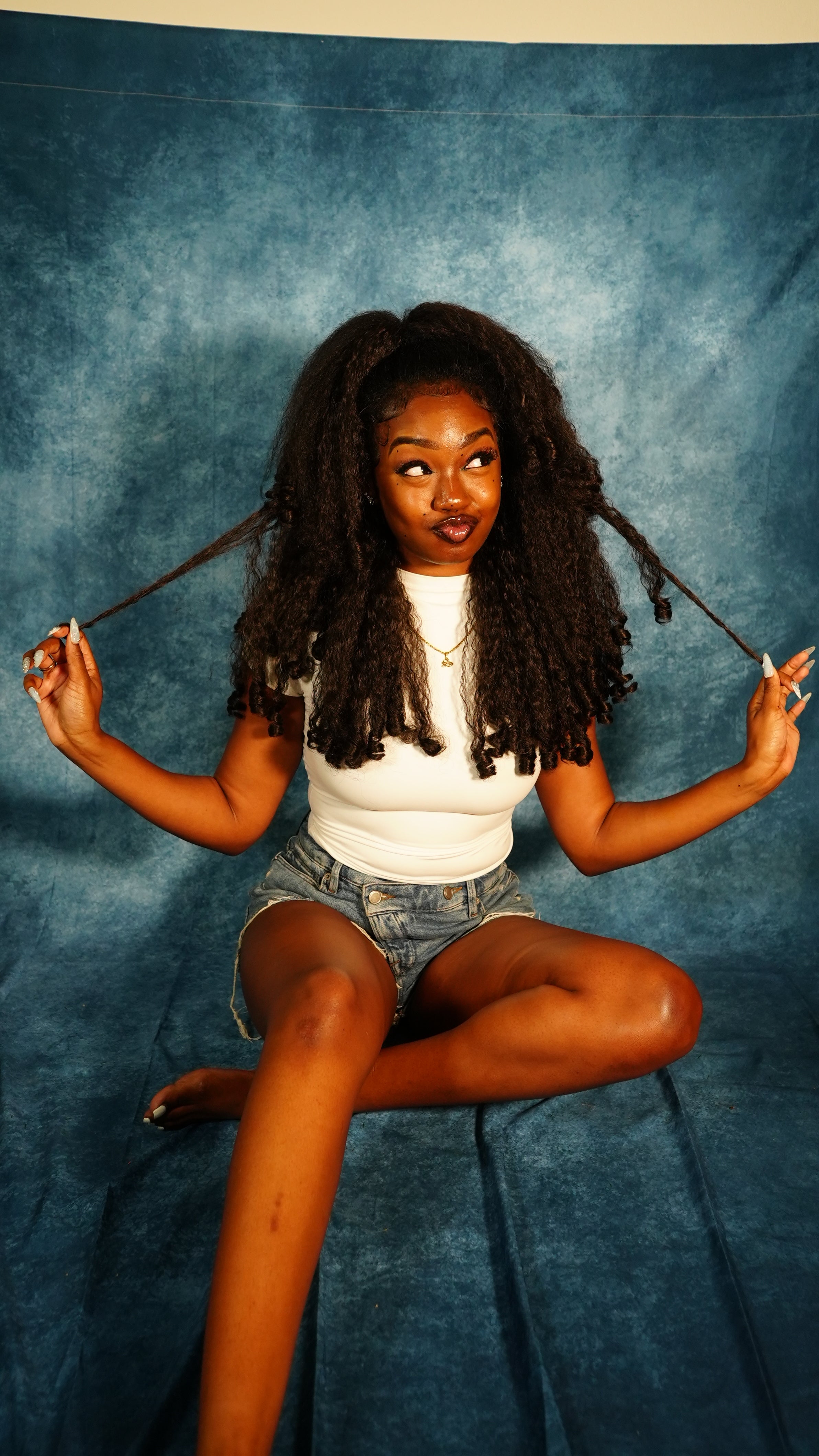 Kalani V-Part Wig